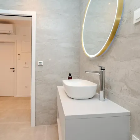 Apartman Kolovare Luxury *