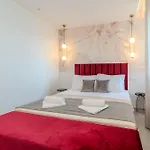 Kolovare Luxury Διαμέρισμα *