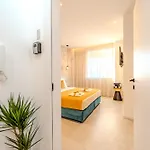Διαμέρισμα Kolovare Luxury