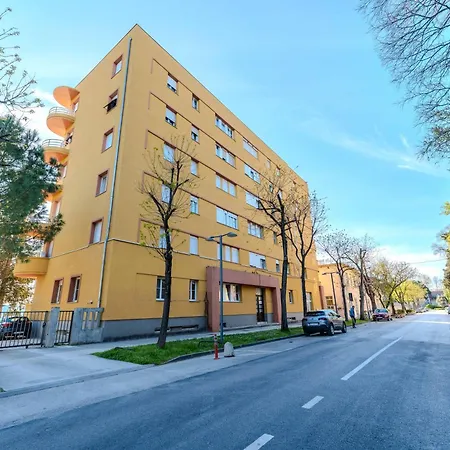 Apartamento Kolovare Luxury *