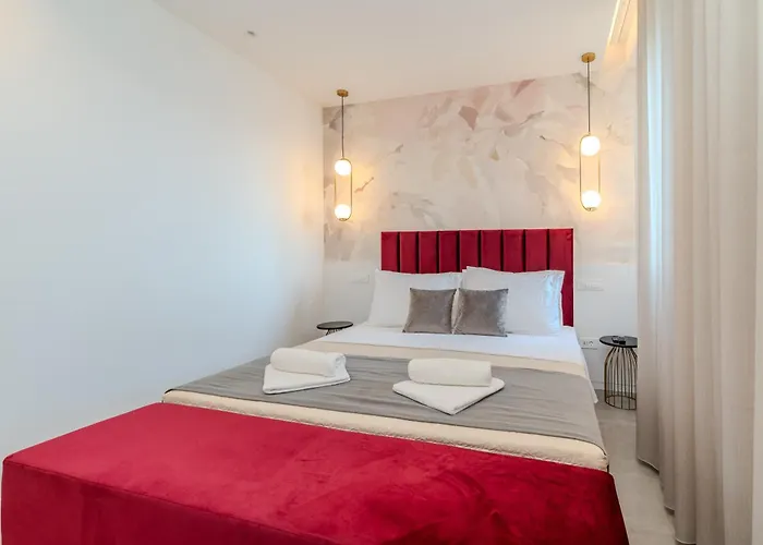 Kolovare Luxury Апартаменты *