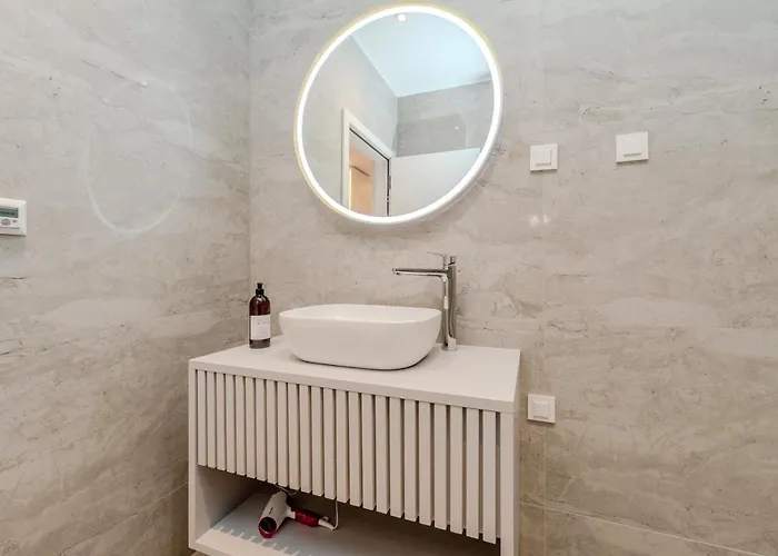 Апартаменты Kolovare Luxury Задар